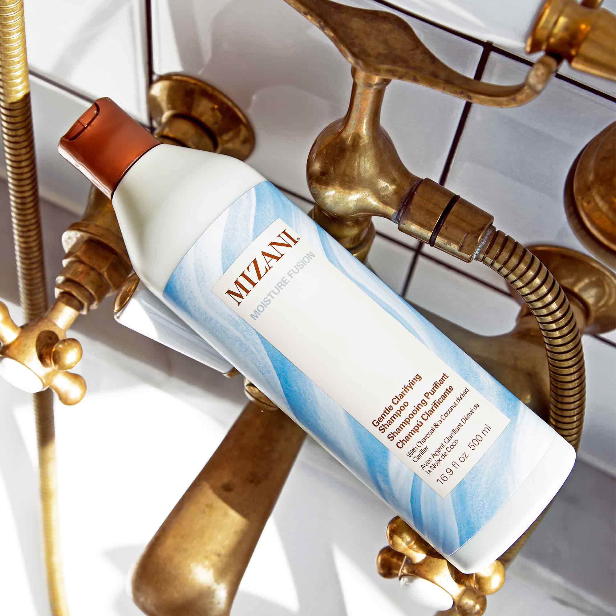 Gentle Clarifying Shampoo Moisture Fusion Mizani